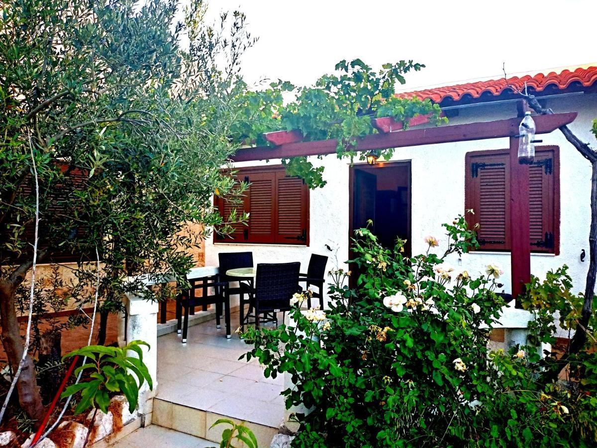 Sunrise Apartments Palekastro Exterior photo